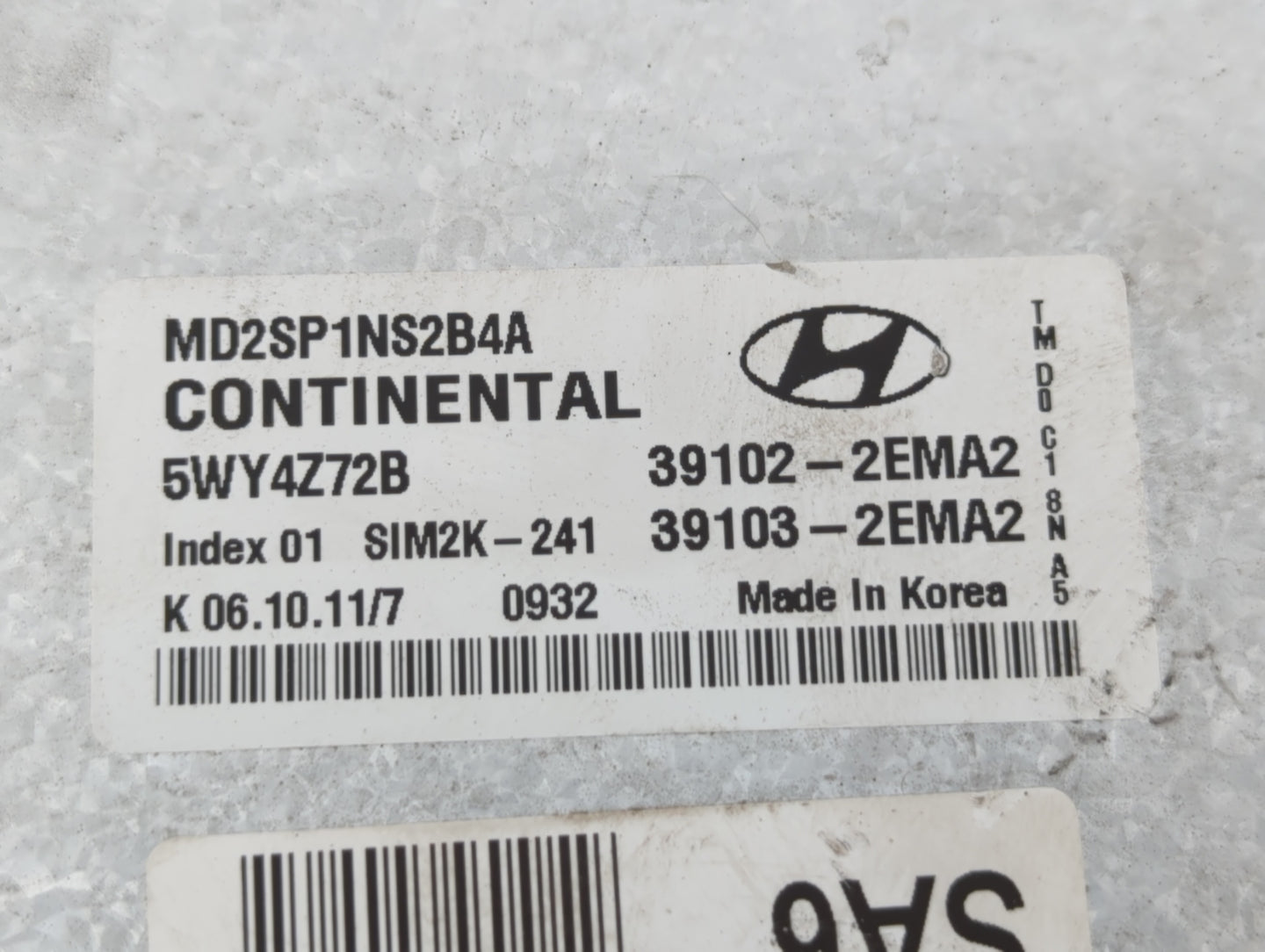 2011-2013 Hyundai Elantra PCM Engine Control Computer ECU ECM PCU OEM P/N:39103-2EMA2 39102-2EMA2 Fits Fits 2011 2012 2013 O