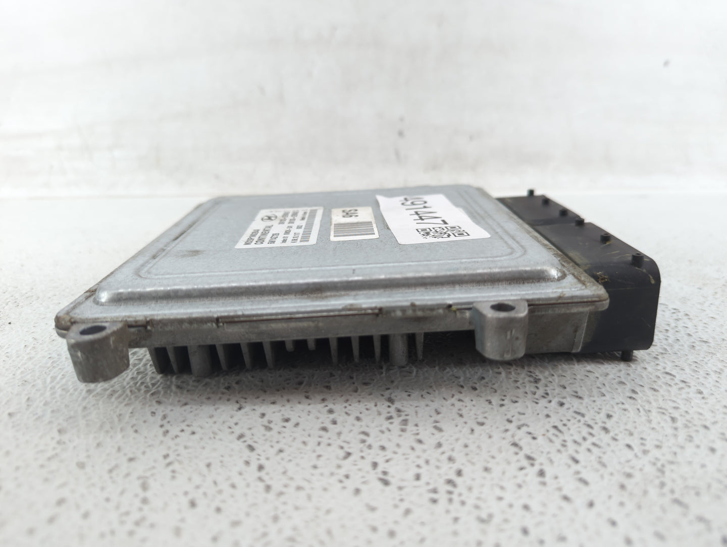 2011-2013 Hyundai Elantra PCM Engine Control Computer ECU ECM PCU OEM P/N:39103-2EMA2 39102-2EMA2 Fits Fits 2011 2012 2013 O