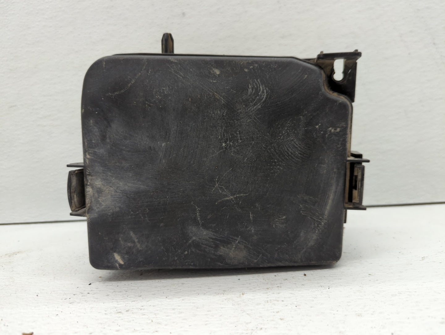 2011-2013 Hyundai Elantra Fusebox Fuse Box Panel Relay Module P/N:91950-3X711 91950-3X510 Fits Fits 2011 2012 2013 OEM Used 