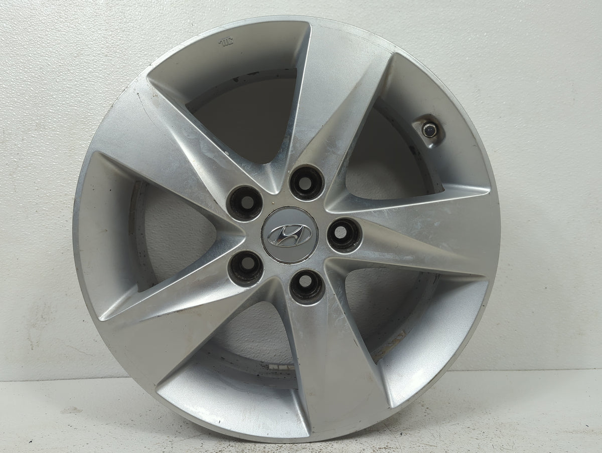 2012 Hyundai Elantra Oem Wheel Rim 5039015 - Oemusedautoparts1.com