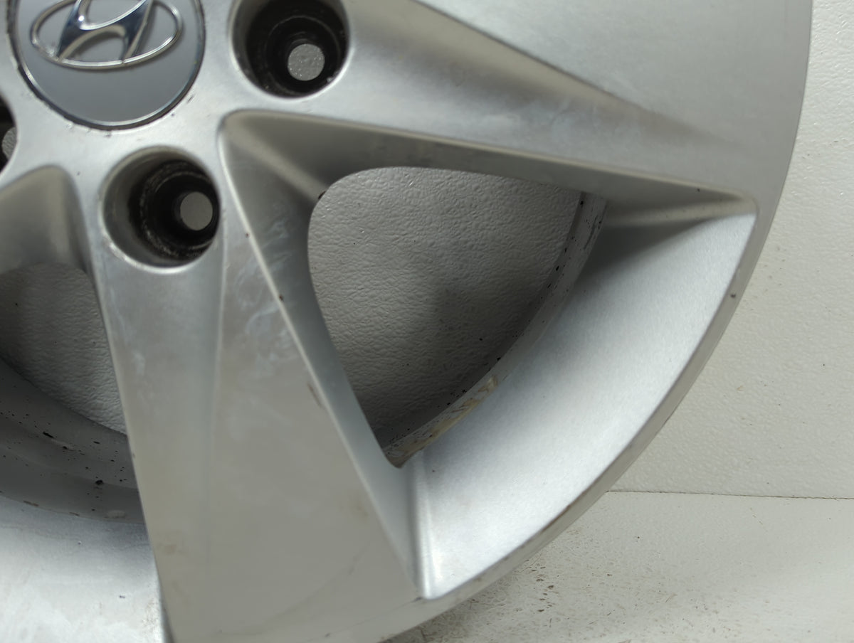 2012 Hyundai Elantra Oem Wheel Rim 5039015 - Oemusedautoparts1.com
