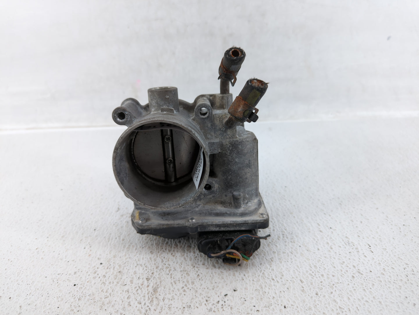 2011-2020 Hyundai Elantra Throttle Body P/N:35100-2E000 Fits Fits 2011 2012 2013 2014 2015 2016 2017 2018 2019 2020 2021 OEM