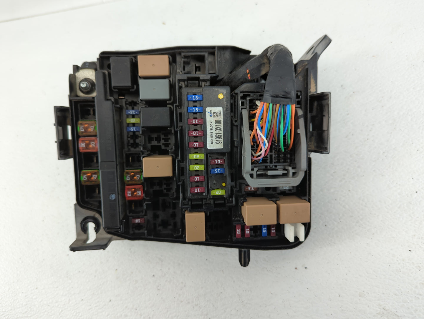 2011-2013 Hyundai Elantra Fusebox Fuse Box Panel Relay Module P/N:91950-3X510 Fits Fits 2011 2012 2013 OEM Used Auto Parts -