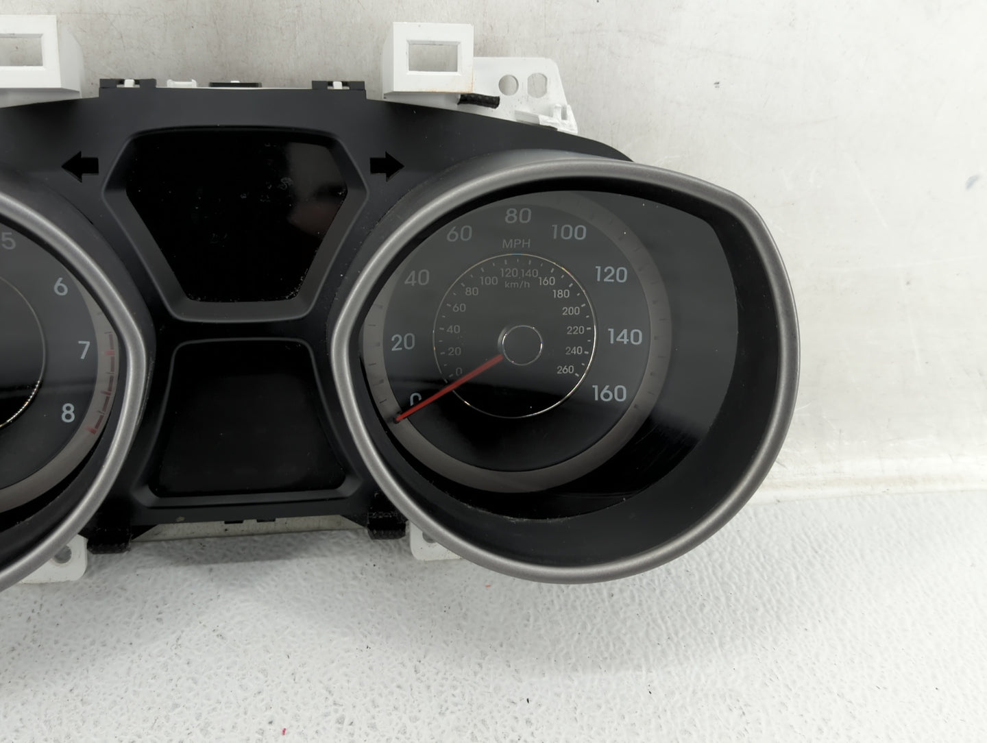 2012 Hyundai Elantra Instrument Cluster Speedometer Gauges P/N:94001-3X270 Fits OEM Used Auto Parts - Oemusedautoparts1.com