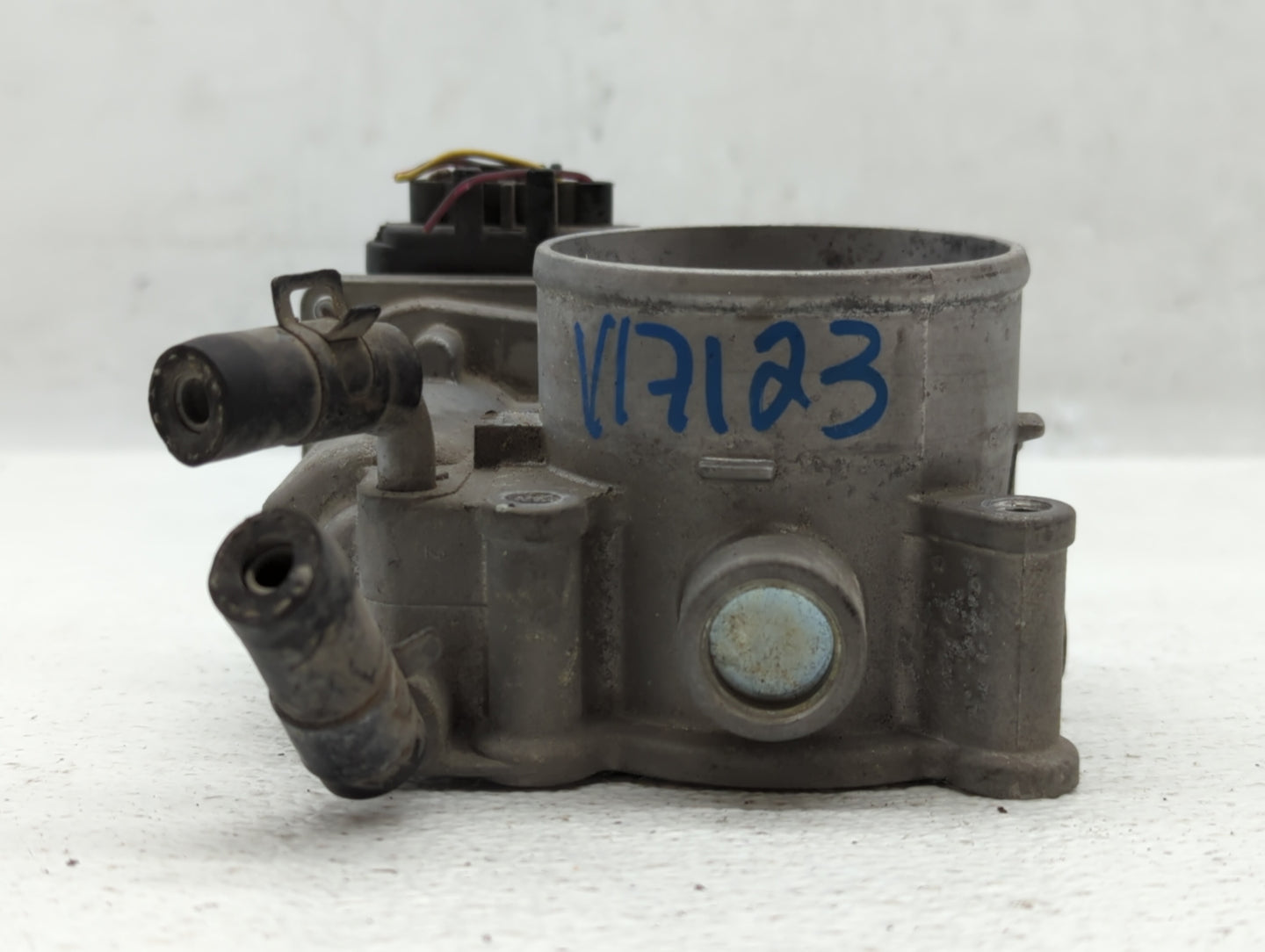 2011-2020 Hyundai Elantra Throttle Body P/N:35100-2E000 Fits Fits 2011 2012 2013 2014 2015 2016 2017 2018 2019 2020 2021 OEM
