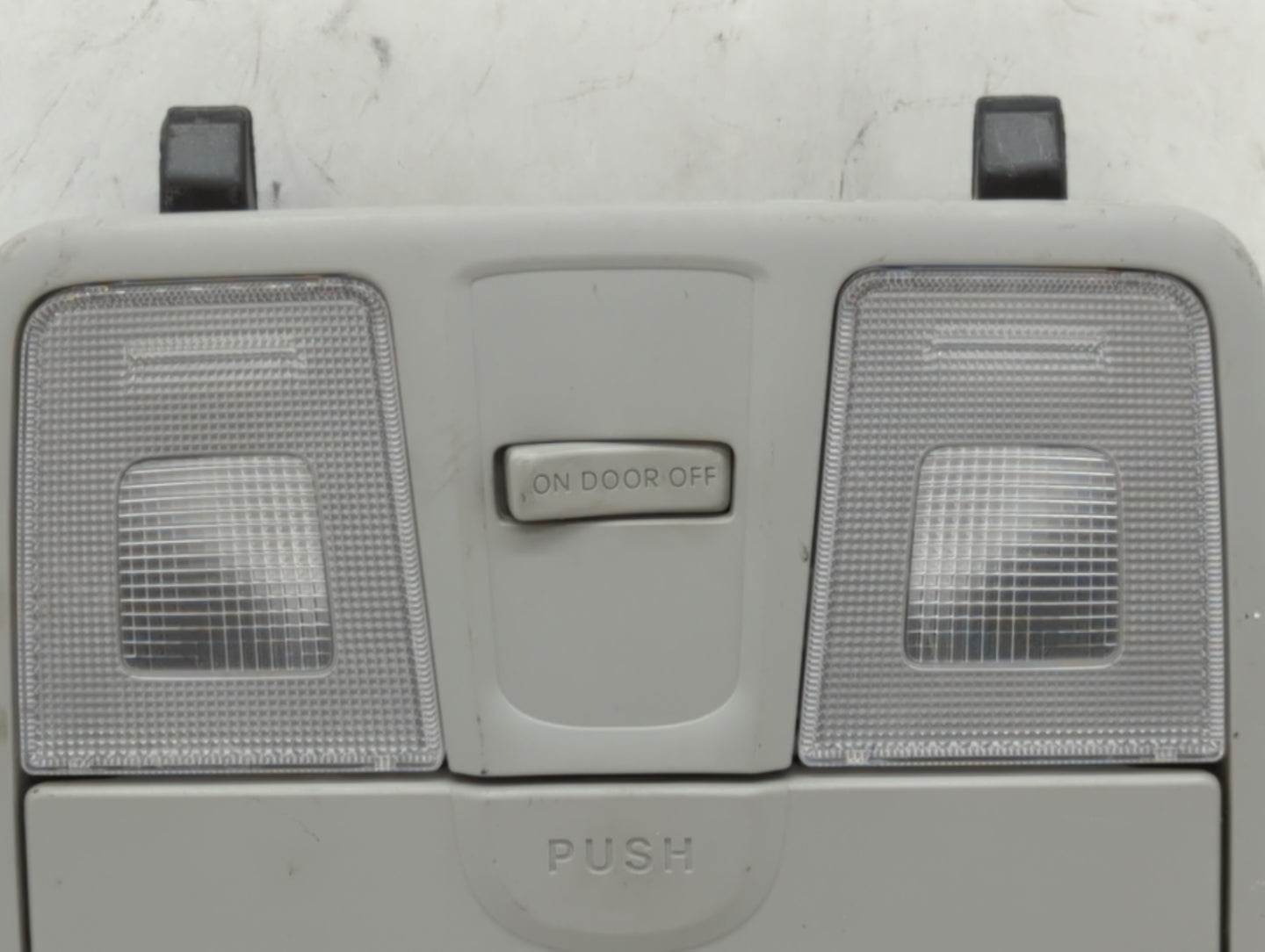 2012 Hyundai Elantra Overhead Roof Console - Oemusedautoparts1.com