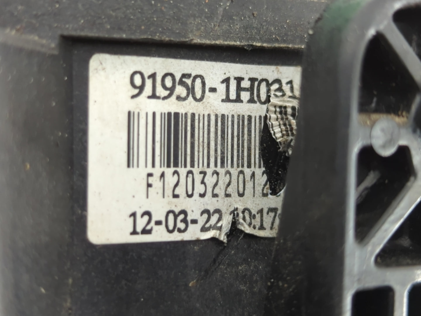 2010-2012 Hyundai Elantra Fusebox Fuse Box Panel Relay Module P/N:91950-1H031 Fits Fits 2010 2011 2012 OEM Used Auto Parts -