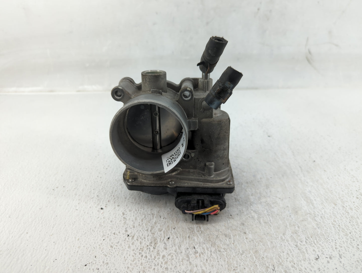 2011-2020 Hyundai Elantra Throttle Body P/N:35100-2E000 Fits Fits 2011 2012 2013 2014 2015 2016 2017 2018 2019 2020 2021 OEM