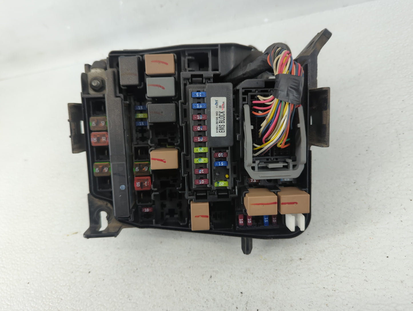 2011-2013 Hyundai Elantra Fusebox Fuse Box Panel Relay Module P/N:91950-3X510 Fits Fits 2011 2012 2013 OEM Used Auto Parts -