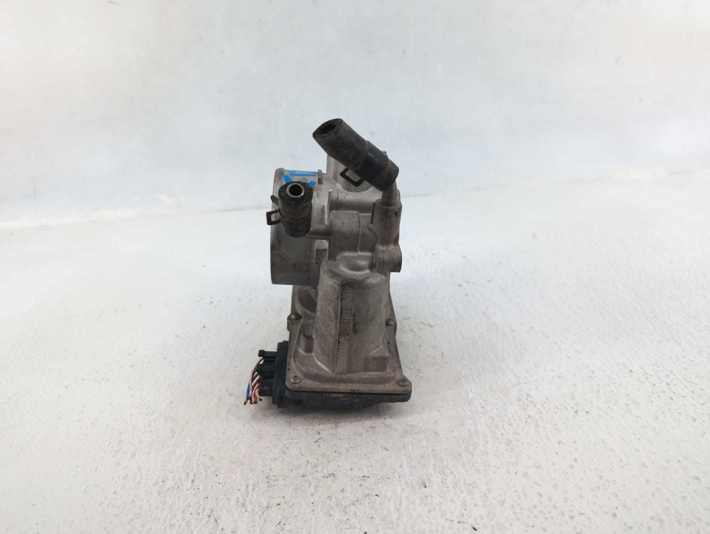 2011-2020 Hyundai Elantra Throttle Body P/N:35100-2E000 Fits Fits 2011 2012 2013 2014 2015 2016 2017 2018 2019 2020 2021 OEM
