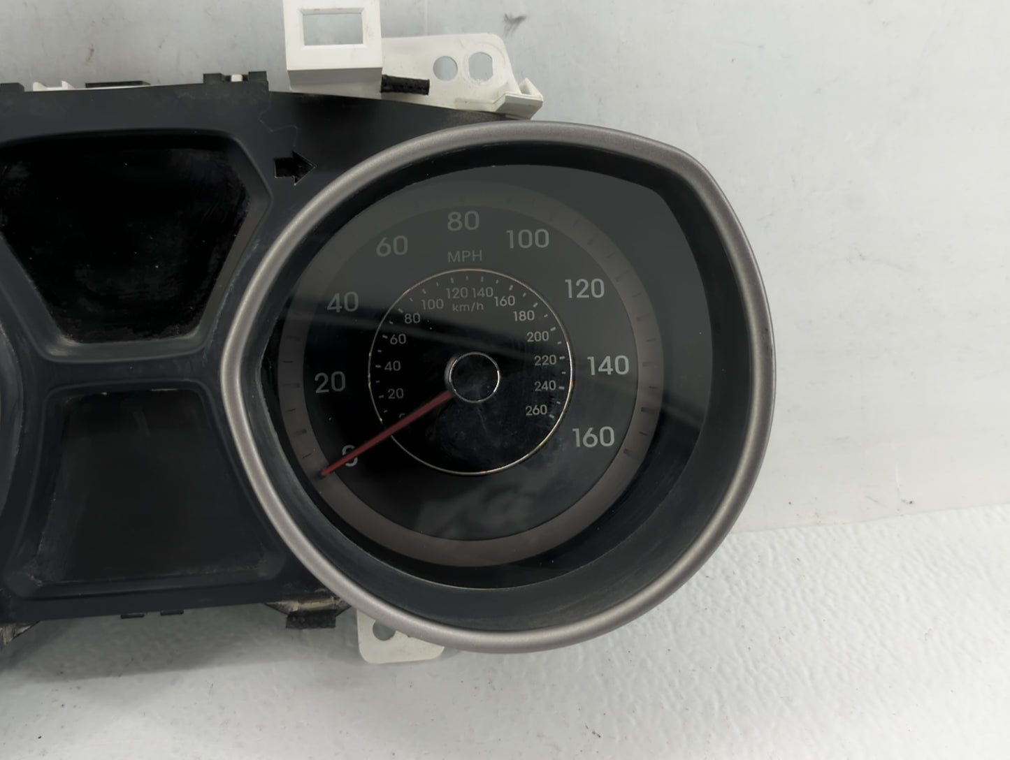 2012 Hyundai Elantra Instrument Cluster Speedometer Gauges P/N:11001-839510H 94001-3X211 Fits OEM Used Auto Parts - Oemuseda