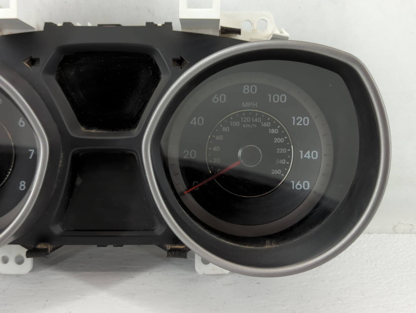 2012 Hyundai Elantra Instrument Cluster Speedometer Gauges P/N:94001-3X270 Fits OEM Used Auto Parts - Oemusedautoparts1.com