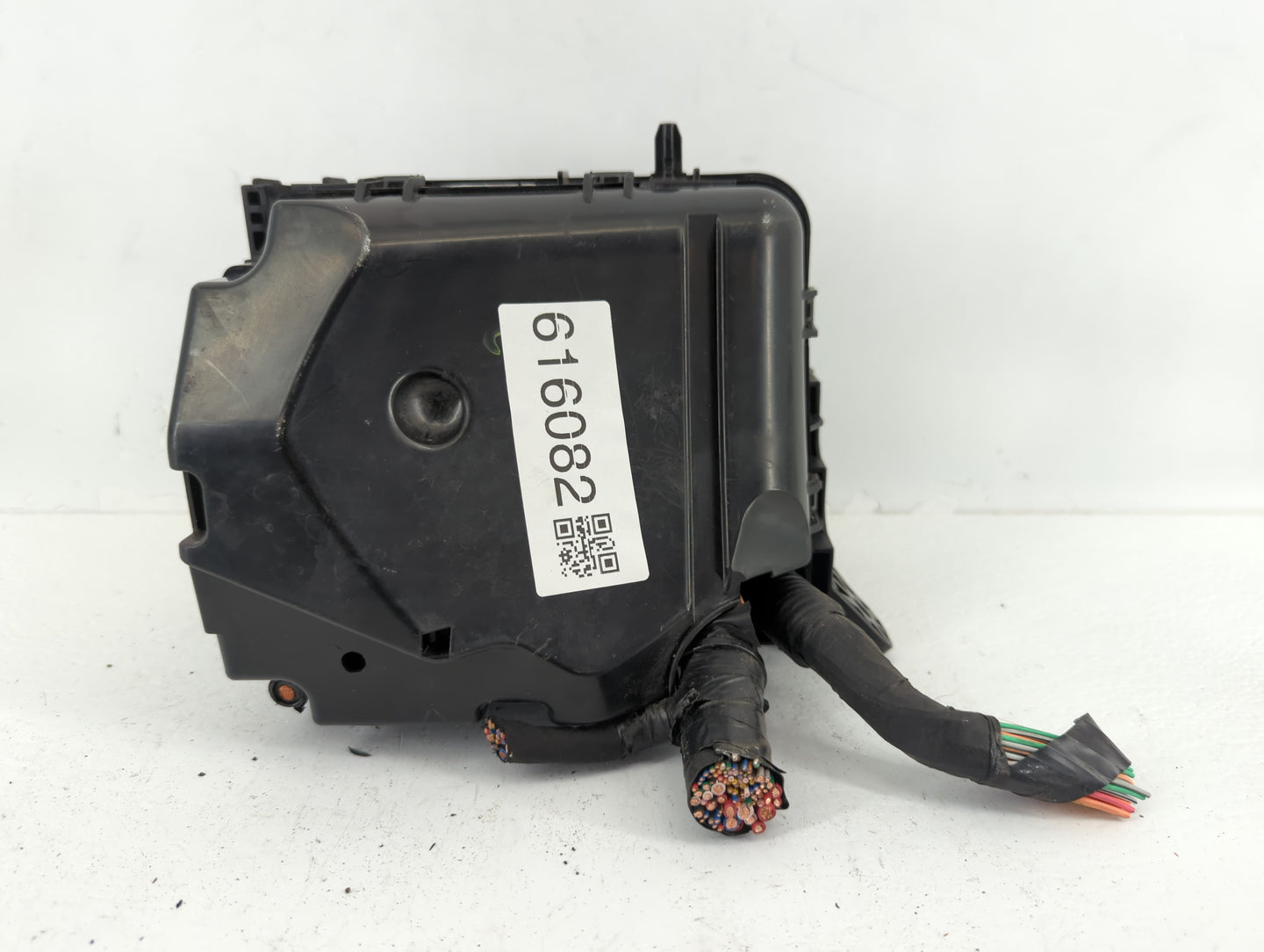 2011-2013 Hyundai Elantra Fusebox Fuse Box Panel Relay Module P/N:91205 3X093 Fits Fits 2011 2012 2013 OEM Used Auto Parts -