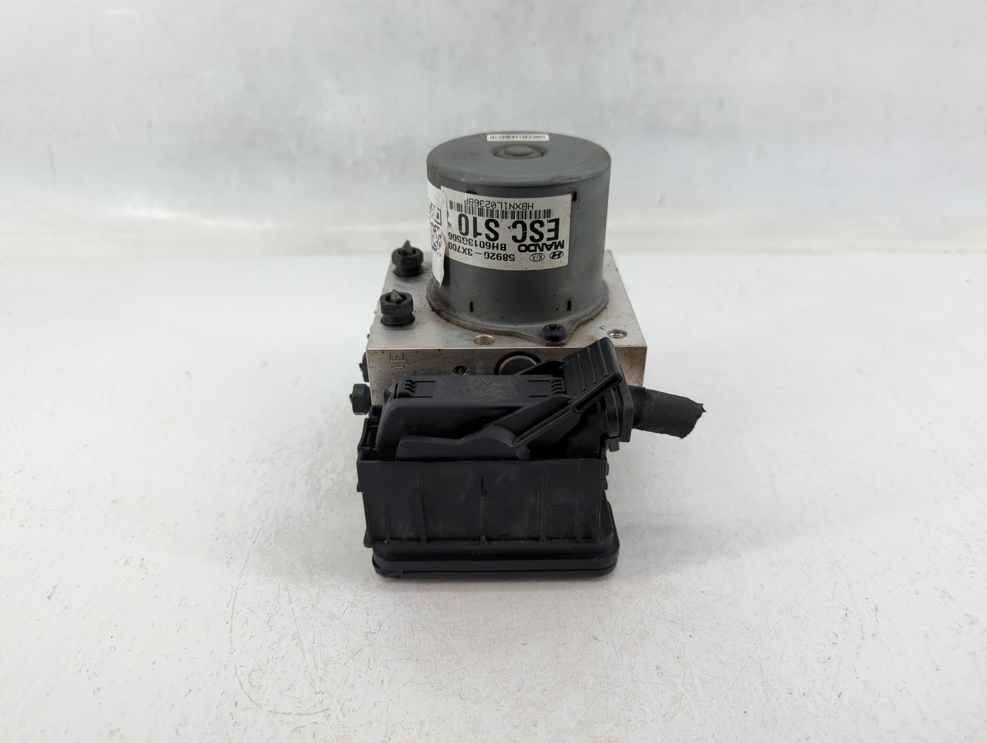 2011-2013 Hyundai Elantra ABS Pump Control Module Replacement P/N:58920-3X700 Fits Fits 2011 2012 2013 OEM Used Auto Parts -