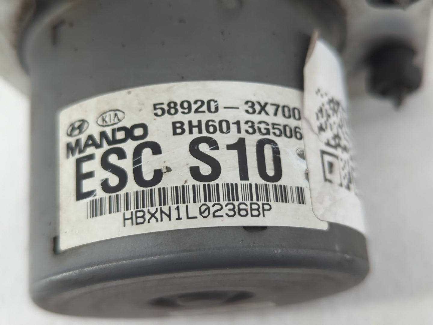 2011-2013 Hyundai Elantra ABS Pump Control Module Replacement P/N:58920-3X700 Fits Fits 2011 2012 2013 OEM Used Auto Parts -