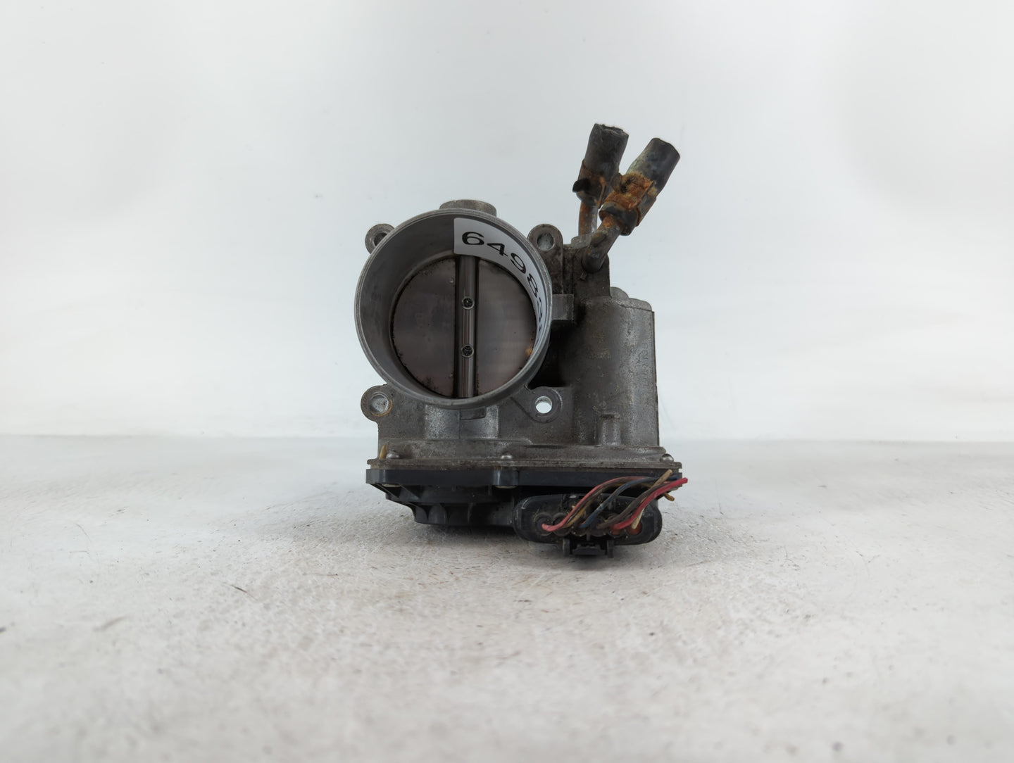 2011-2020 Hyundai Elantra Throttle Body P/N:35100-2E000 Fits Fits 2011 2012 2013 2014 2015 2016 2017 2018 2019 2020 2021 OEM