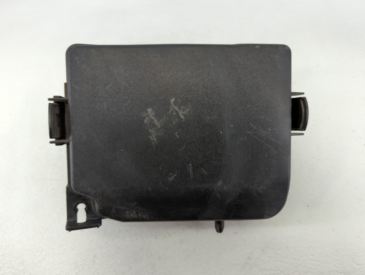 2011-2013 Hyundai Elantra Fusebox Fuse Box Panel Relay Module P/N:1106220886 91950-3X510 Fits Fits 2011 2012 2013 OEM Used A