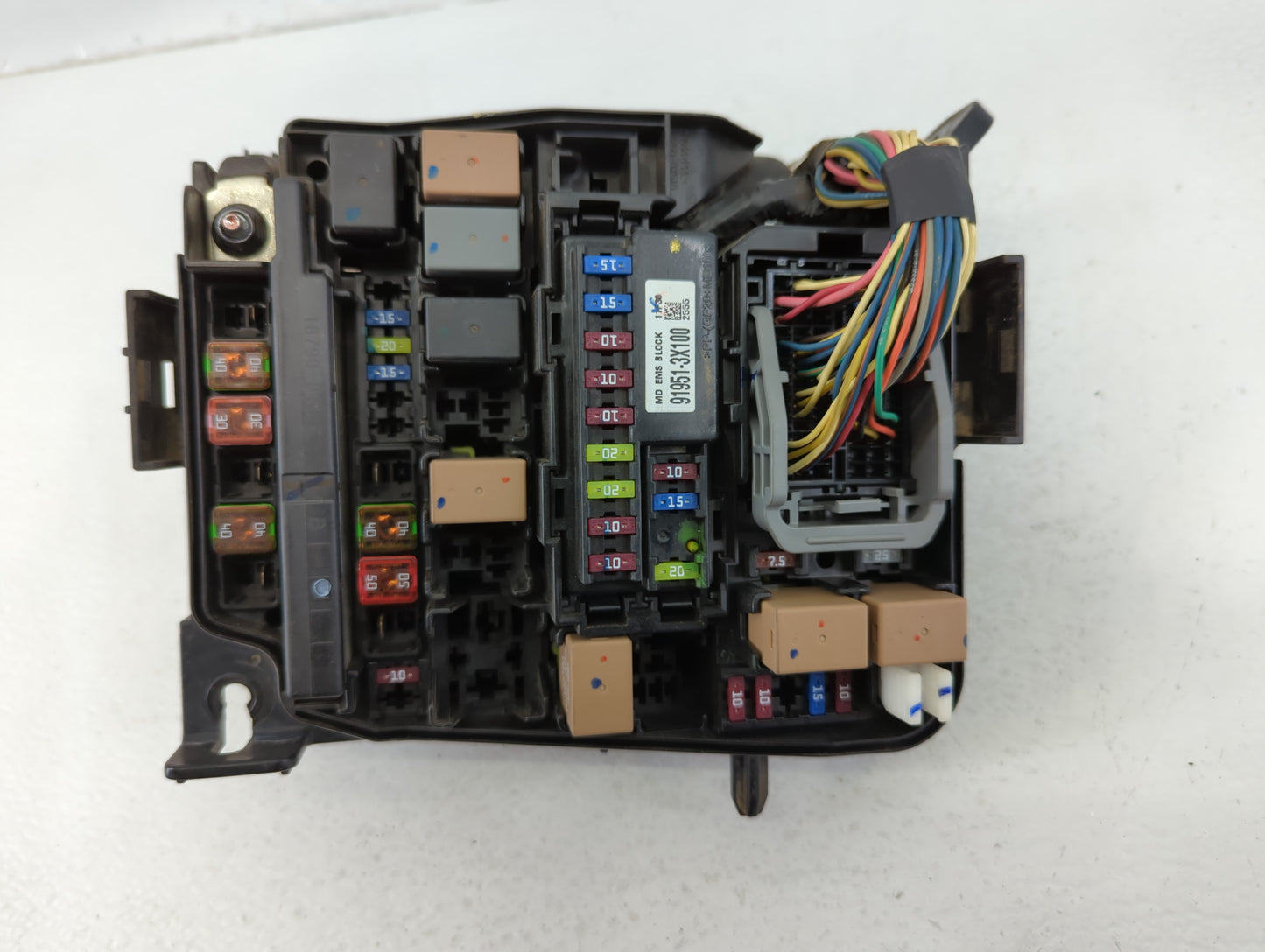 2011-2013 Hyundai Elantra Fusebox Fuse Box Panel Relay Module P/N:1106220886 91950-3X510 Fits Fits 2011 2012 2013 OEM Used A