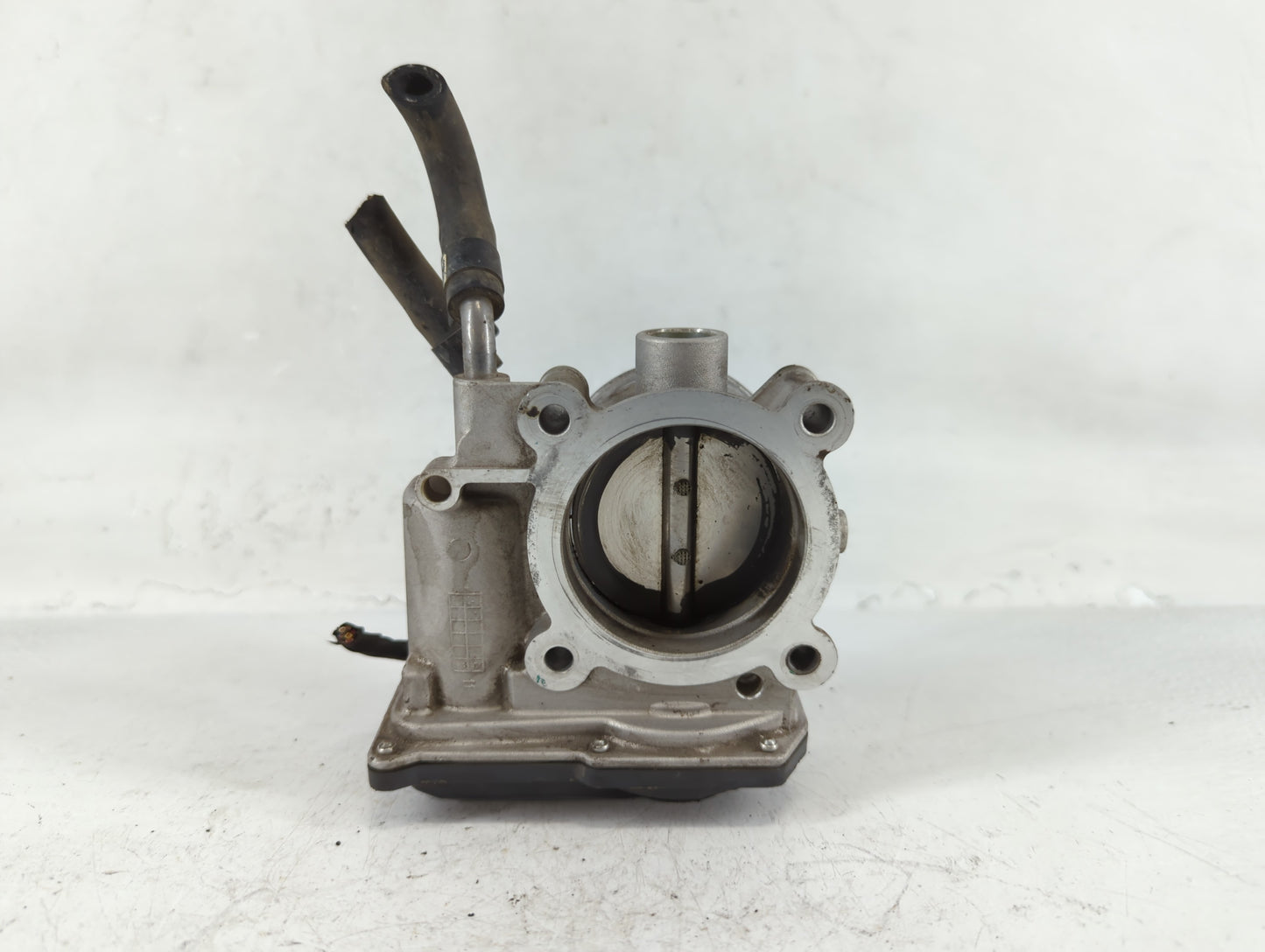 2011-2020 Hyundai Elantra Throttle Body P/N:35100-2E000 Fits Fits 2011 2012 2013 2014 2015 2016 2017 2018 2019 2020 2021 OEM