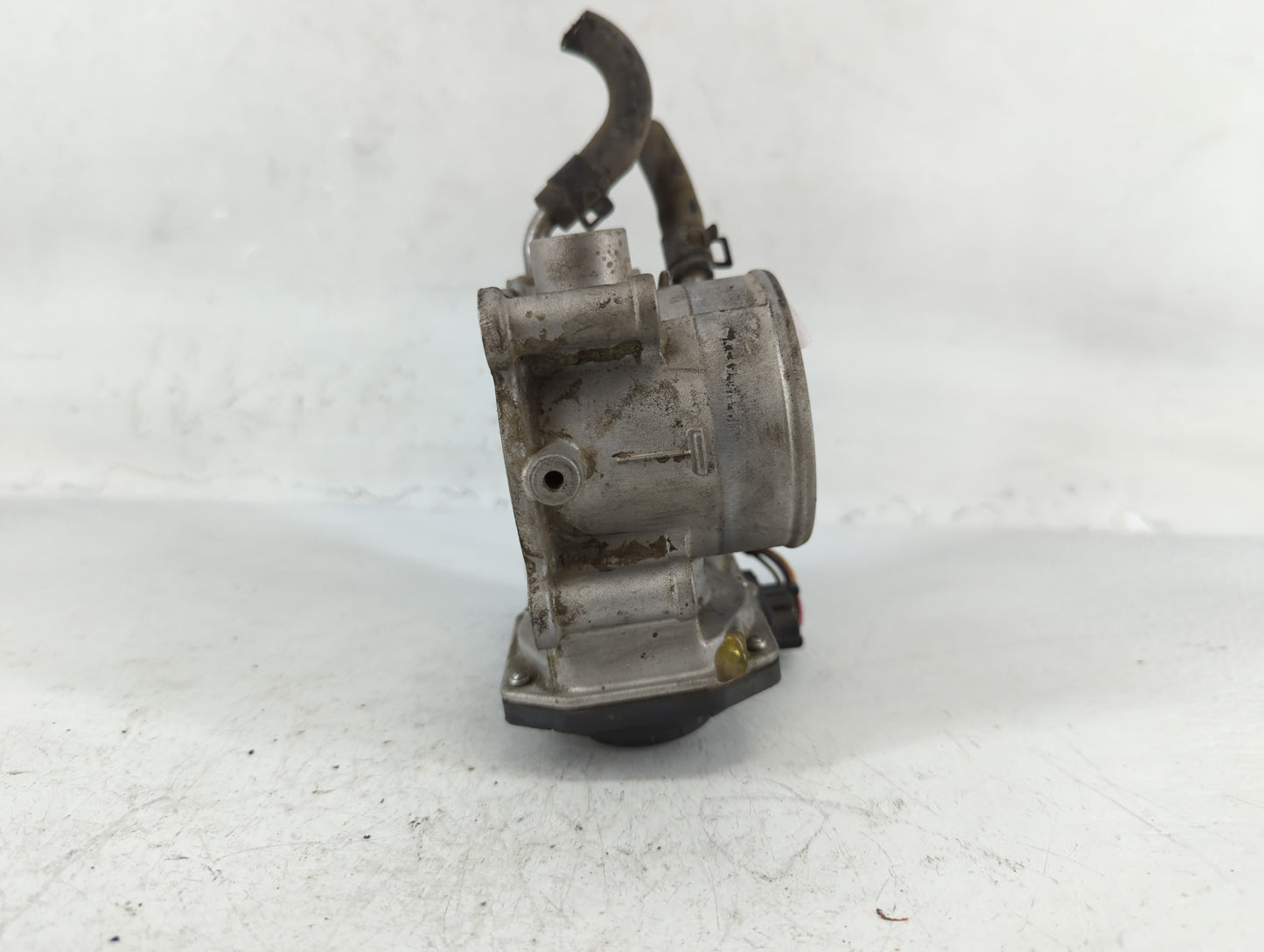 2011-2020 Hyundai Elantra Throttle Body P/N:35100-2E000 Fits Fits 2011 2012 2013 2014 2015 2016 2017 2018 2019 2020 2021 OEM