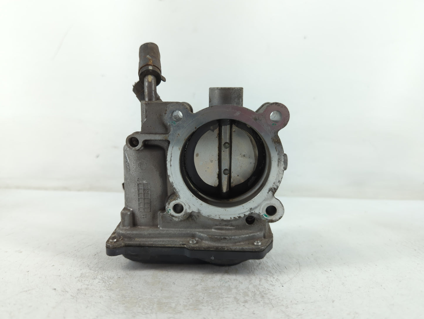 2011-2020 Hyundai Elantra Throttle Body P/N:35100-2E000 Fits Fits 2011 2012 2013 2014 2015 2016 2017 2018 2019 2020 2021 OEM