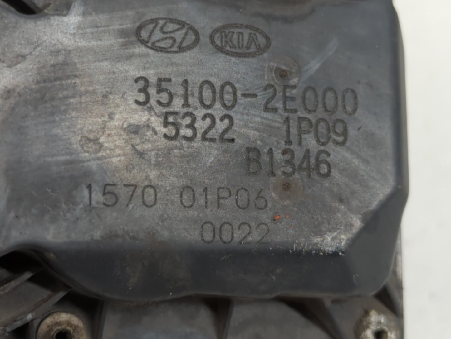 2011-2020 Hyundai Elantra Throttle Body P/N:35100-2E000 Fits Fits 2011 2012 2013 2014 2015 2016 2017 2018 2019 2020 2021 OEM
