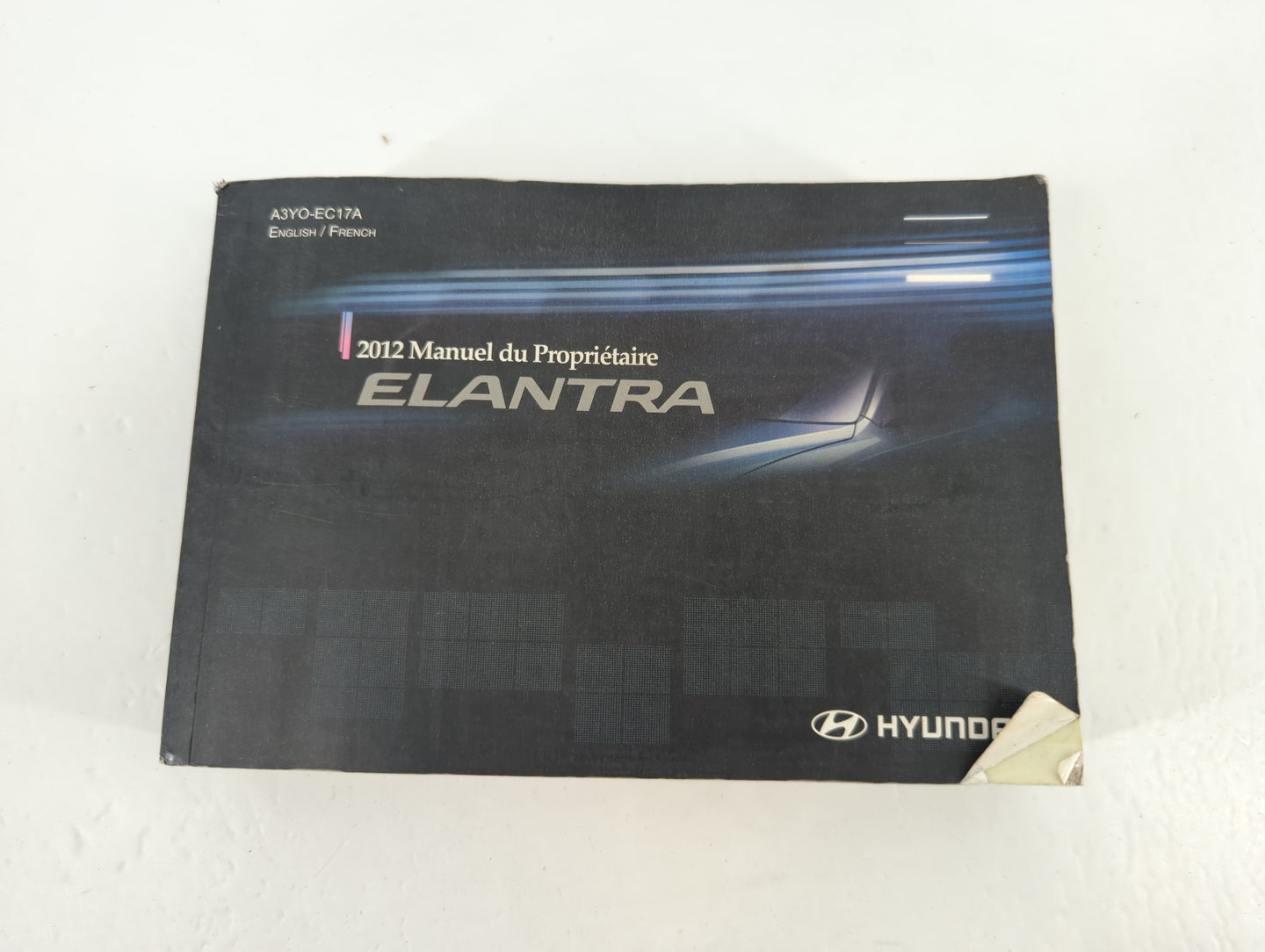 2012 Hyundai Elantra Owners Manual Book Guide P/N:A3YO-EC17A OEM Used Auto Parts - Oemusedautoparts1.com