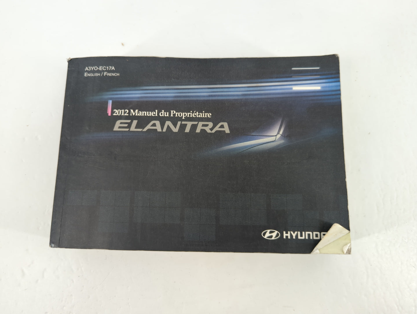 2012 Hyundai Elantra Owners Manual Book Guide P/N:A3YO-EC17A OEM Used Auto Parts - Oemusedautoparts1.com