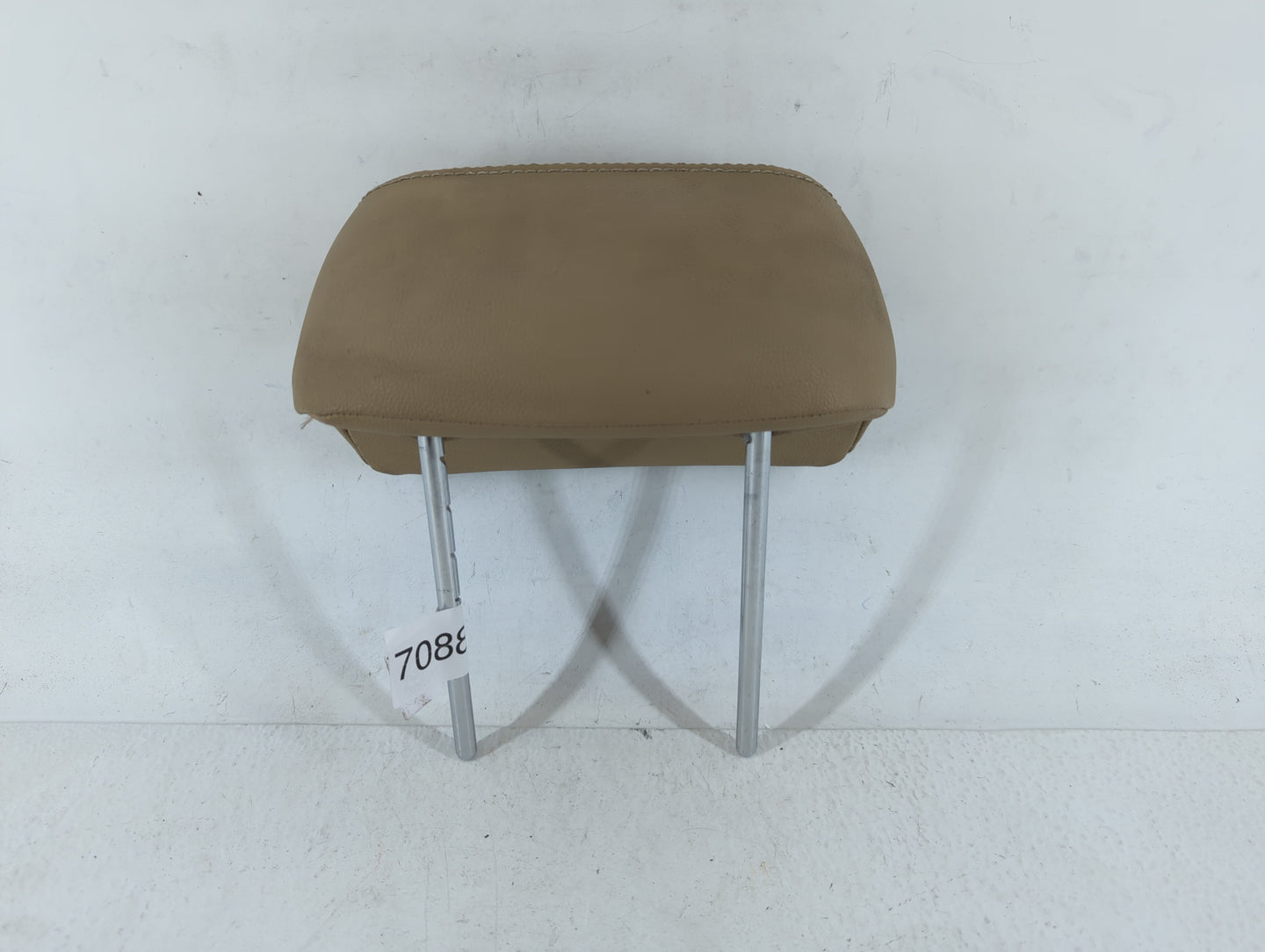 2011-2012 Hyundai Elantra Headrest Head Rest Front Driver Passenger Seat Fits Fits 2011 2012 OEM Used Auto Parts - Oemusedau