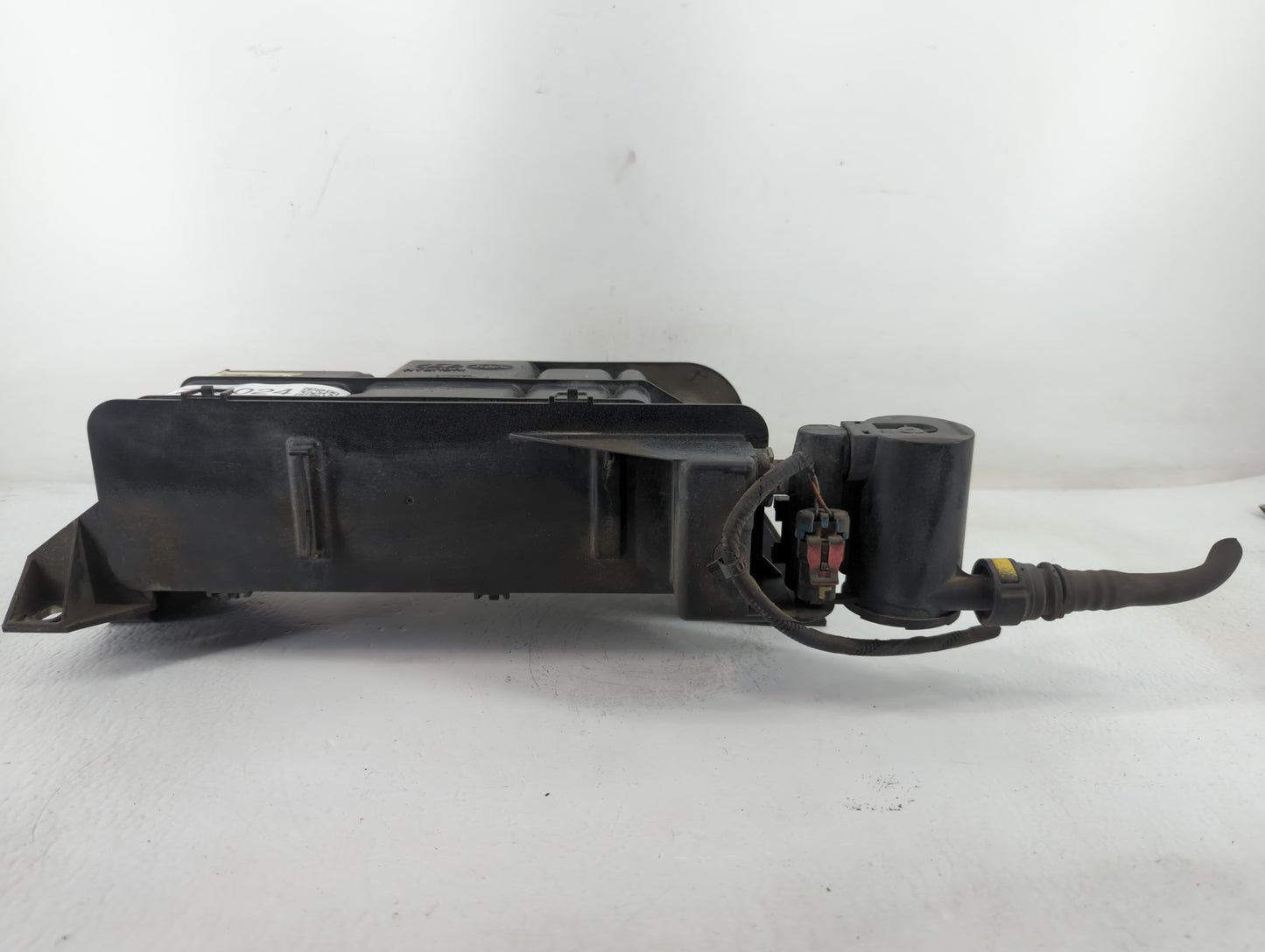 2012 Hyundai Elantra Fuel Vapor Charcoal Canister - Oemusedautoparts1.com