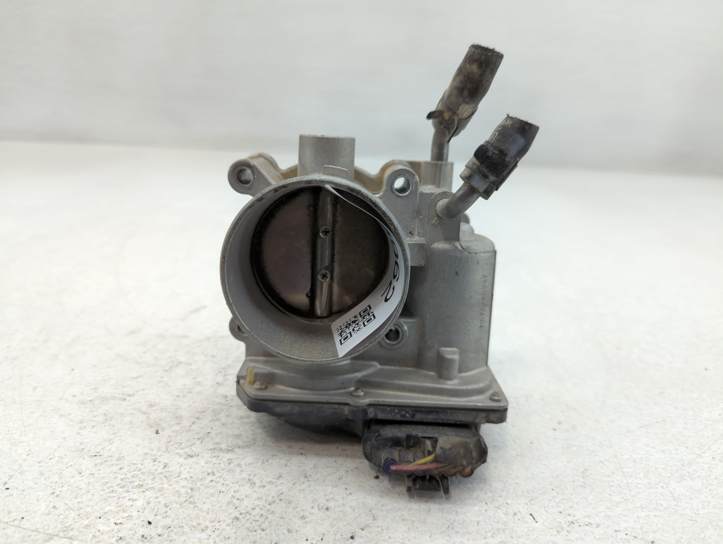 2011-2020 Hyundai Elantra Throttle Body P/N:35100-2E000 Fits Fits 2011 2012 2013 2014 2015 2016 2017 2018 2019 2020 2021 OEM