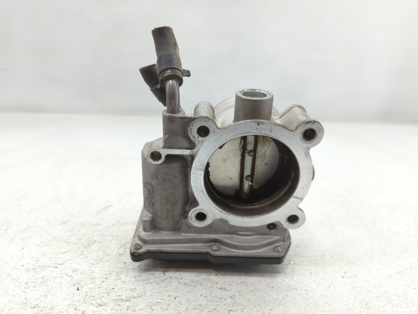 2011-2020 Hyundai Elantra Throttle Body P/N:35100-2E000 Fits Fits 2011 2012 2013 2014 2015 2016 2017 2018 2019 2020 2021 OEM