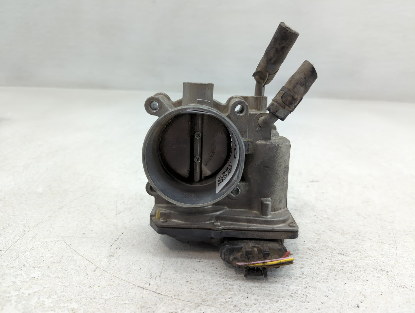 2011-2020 Hyundai Elantra Throttle Body P/N:35100-2E000 Fits Fits 2011 2012 2013 2014 2015 2016 2017 2018 2019 2020 2021 OEM