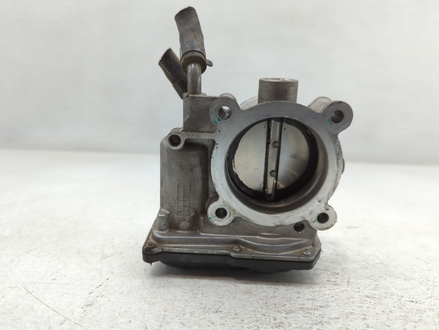 2011-2020 Hyundai Elantra Throttle Body P/N:35100-2E000 Fits Fits 2011 2012 2013 2014 2015 2016 2017 2018 2019 2020 2021 OEM