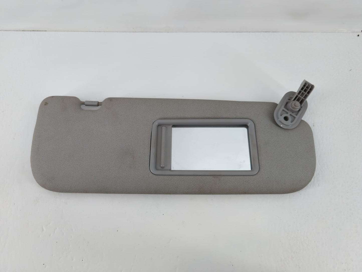 2011-2013 Hyundai Elantra Sun Visor Shade Replacement Passenger Right Mirror Fits Fits 2011 2012 2013 OEM Used Auto Parts - 