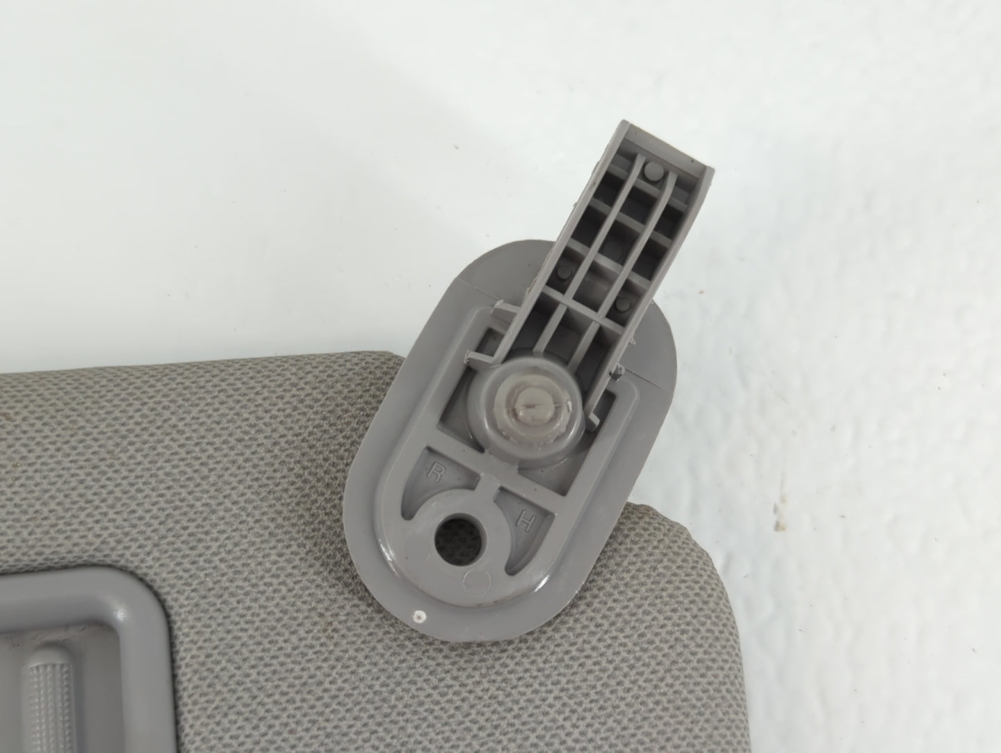 2011-2013 Hyundai Elantra Sun Visor Shade Replacement Passenger Right Mirror Fits Fits 2011 2012 2013 OEM Used Auto Parts - 