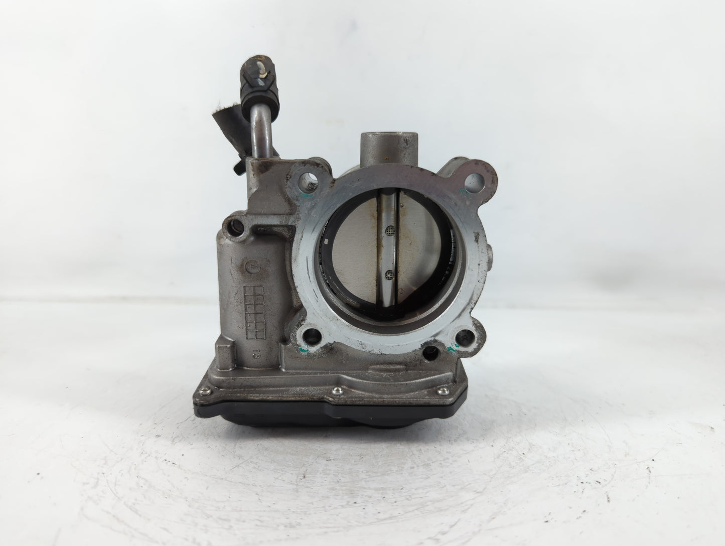 2011-2020 Hyundai Elantra Throttle Body P/N:35100-2E000 Fits Fits 2011 2012 2013 2014 2015 2016 2017 2018 2019 2020 2021 OEM