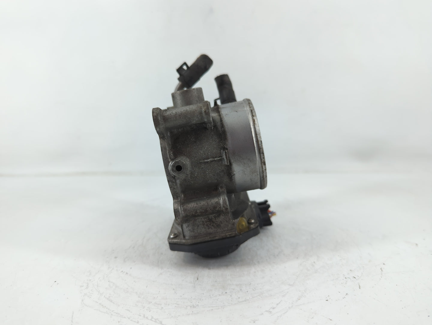 2011-2020 Hyundai Elantra Throttle Body P/N:35100-2E000 Fits Fits 2011 2012 2013 2014 2015 2016 2017 2018 2019 2020 2021 OEM