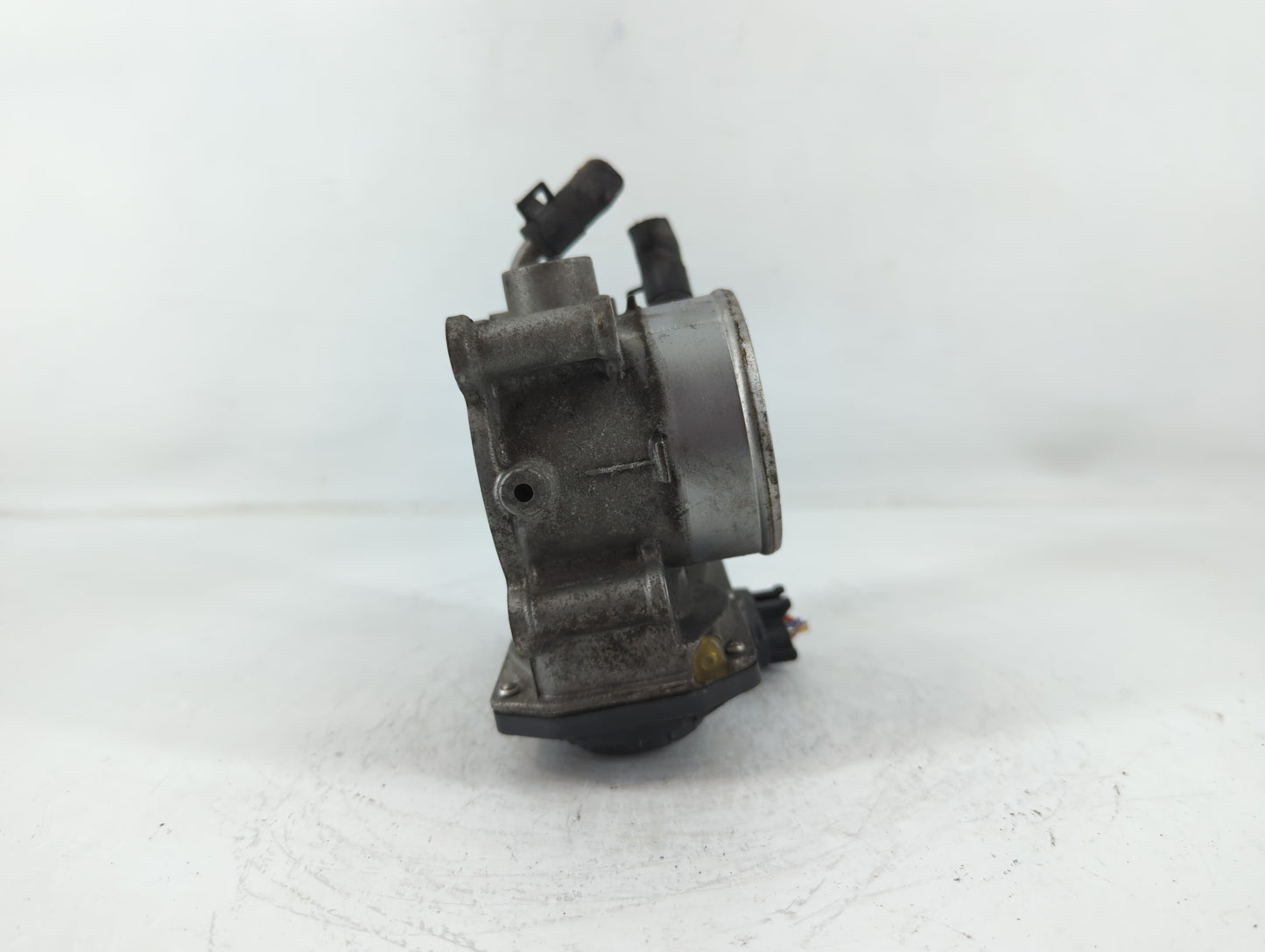 2011-2020 Hyundai Elantra Throttle Body P/N:35100-2E000 Fits Fits 2011 2012 2013 2014 2015 2016 2017 2018 2019 2020 2021 OEM