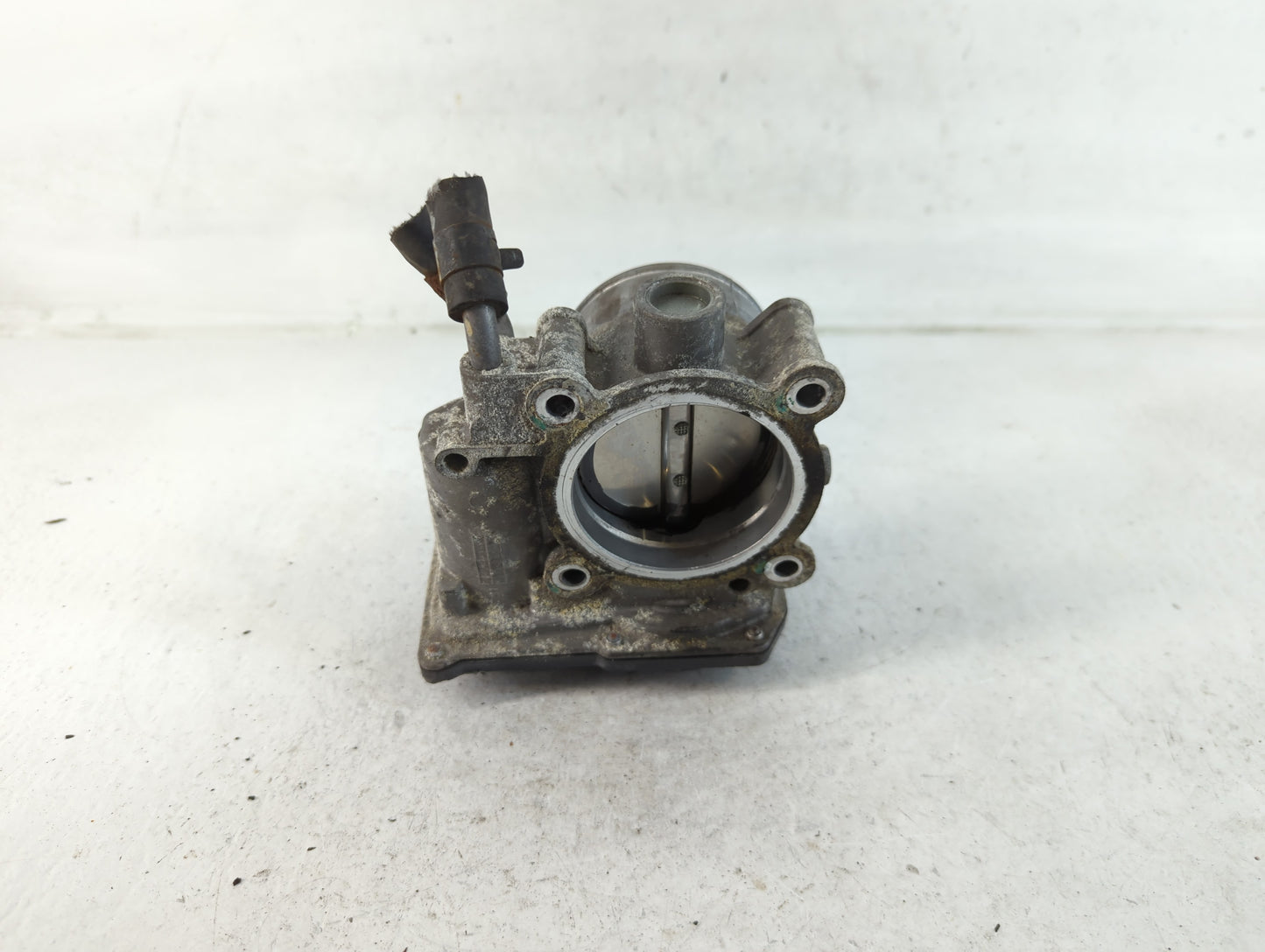 2011-2020 Hyundai Elantra Throttle Body P/N:35100-2E000 Fits Fits 2011 2012 2013 2014 2015 2016 2017 2018 2019 2020 2021 OEM