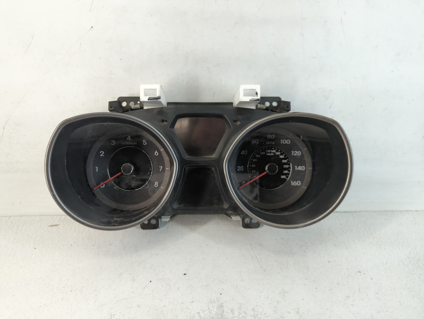 2012 Hyundai Elantra Instrument Cluster Speedometer Gauges P/N:11001-839510H 94001-3Y120 Fits OEM Used Auto Parts - Oemuseda