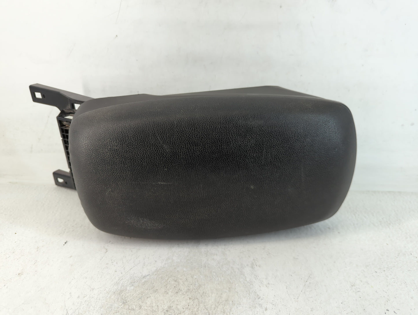 2012 Hyundai Elantra Center Console Armrest Cover Lid Fits OEM Used Auto Parts - Oemusedautoparts1.com