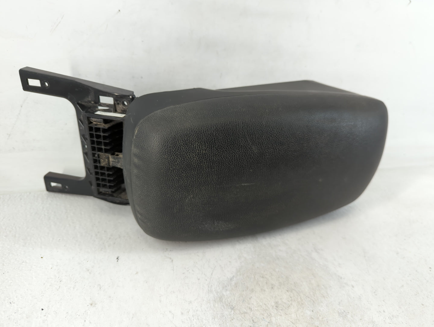 2012 Hyundai Elantra Center Console Armrest Cover Lid Fits OEM Used Auto Parts - Oemusedautoparts1.com