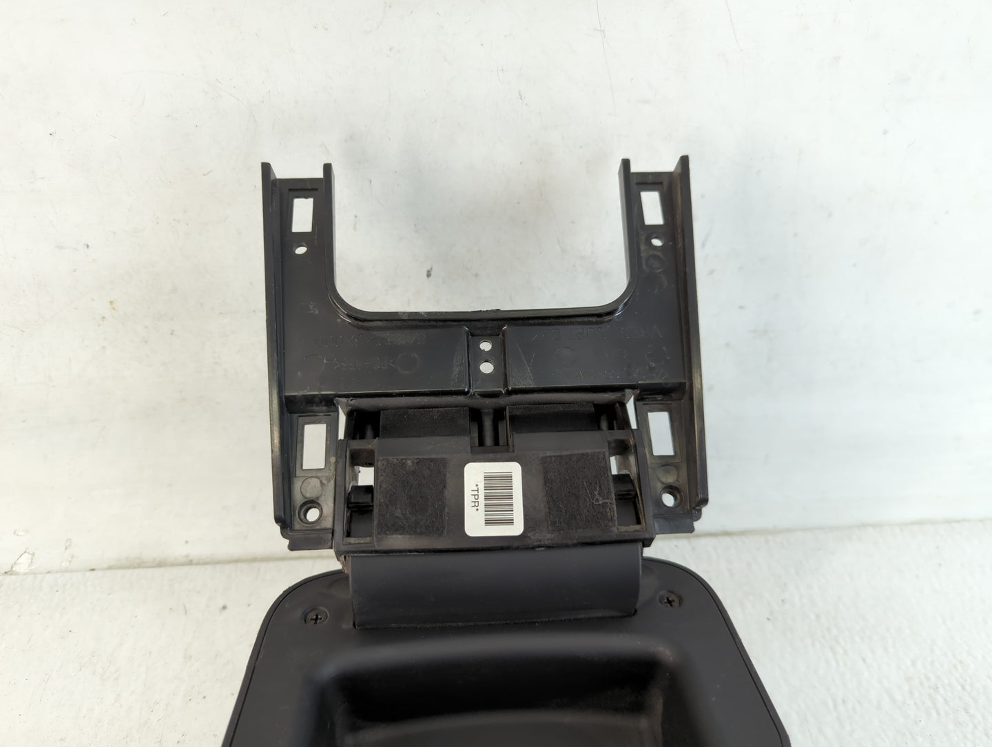 2012 Hyundai Elantra Center Console Armrest Cover Lid Fits OEM Used Auto Parts - Oemusedautoparts1.com