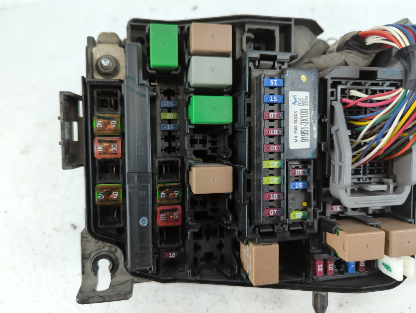 2011-2013 Hyundai Elantra Fusebox Fuse Box Panel Relay Module P/N:91950-3X510 Fits Fits 2011 2012 2013 OEM Used Auto Parts -