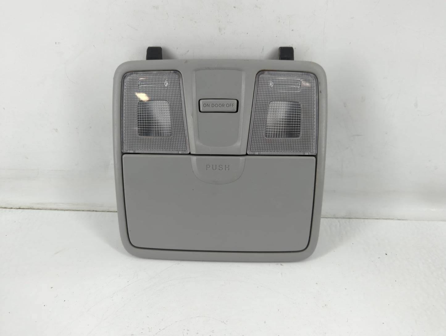2012 Hyundai Elantra Overhead Roof Console - Oemusedautoparts1.com