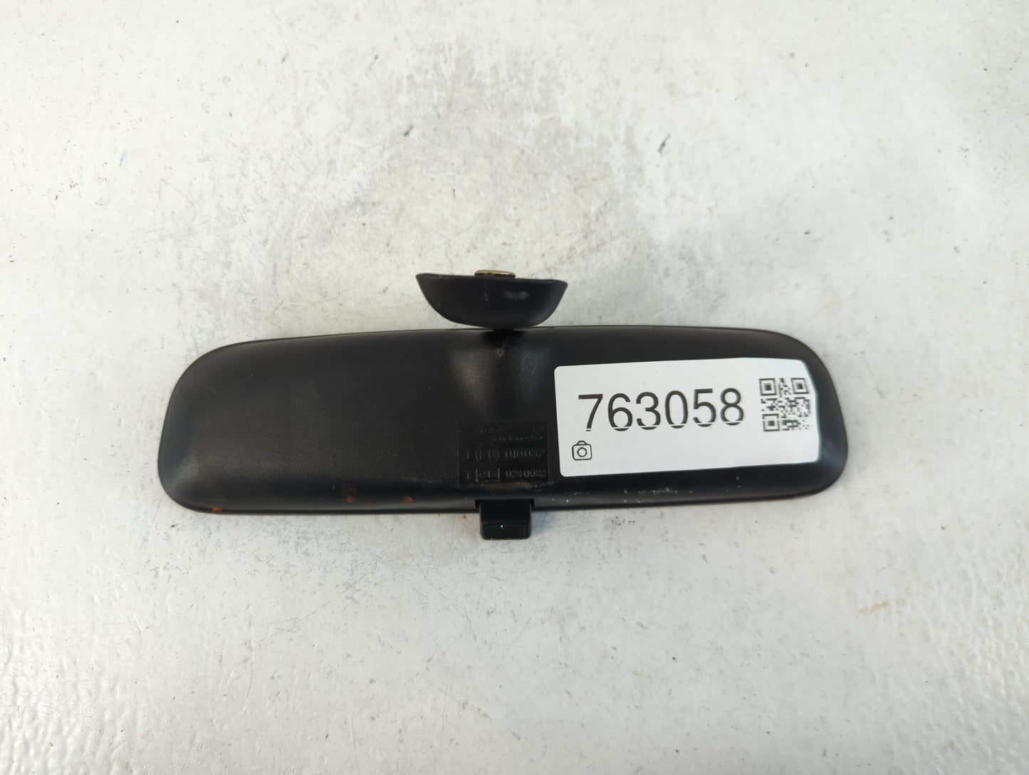 2001-2012 Hyundai Elantra Interior Rear View Mirror Replacement OEM P/N:E13010082 Fits OEM Used Auto Parts - Oemusedautopart