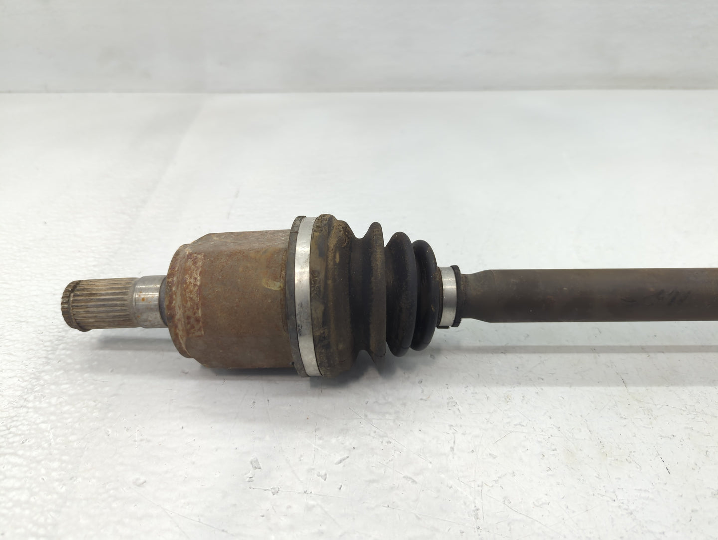 2011-2016 Hyundai Elantra Axle Shaft Front Passenger Cv C/v - Oemusedautoparts1.com