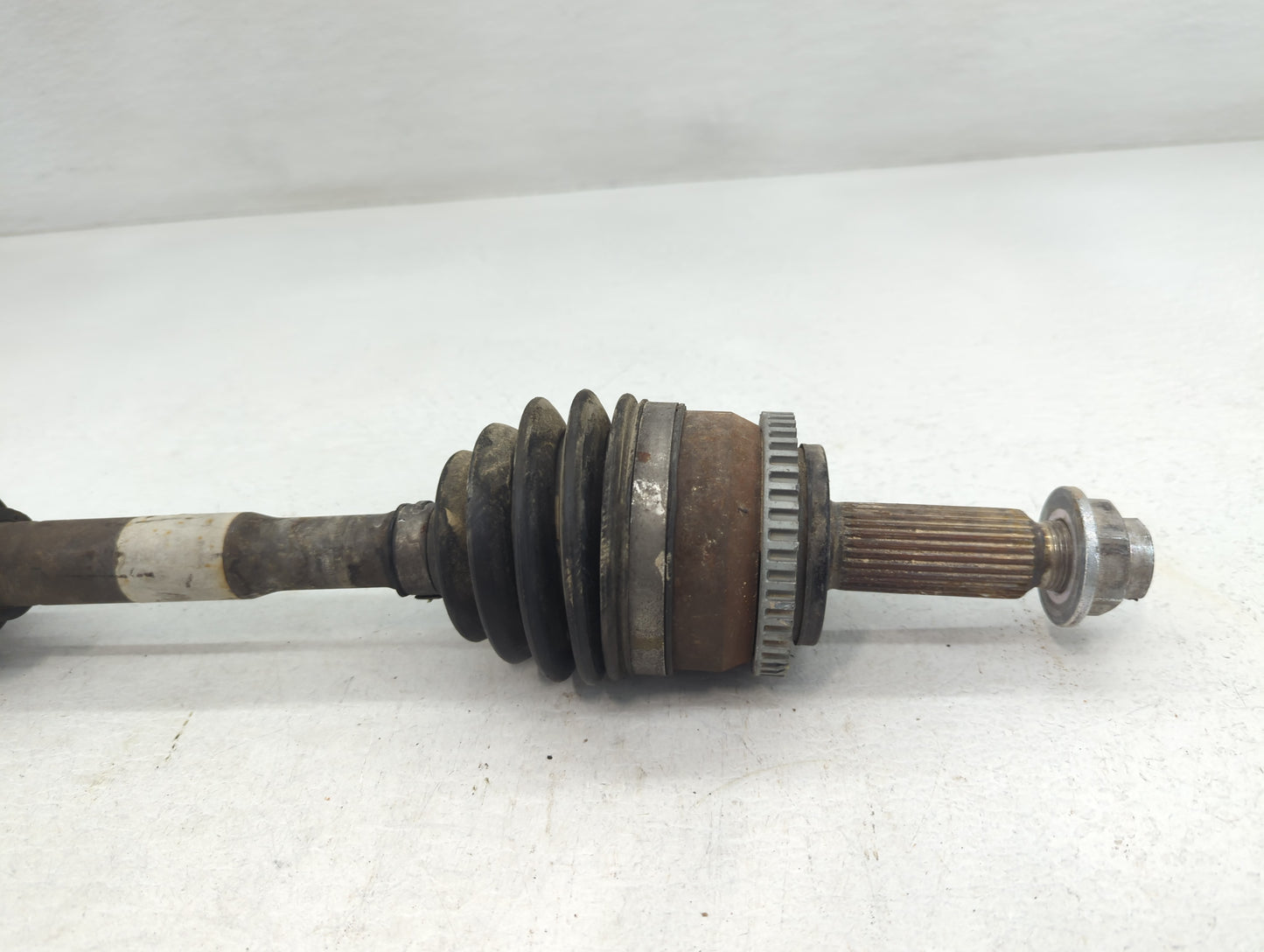 2011-2016 Hyundai Elantra Axle Shaft Front Passenger Cv C/v - Oemusedautoparts1.com