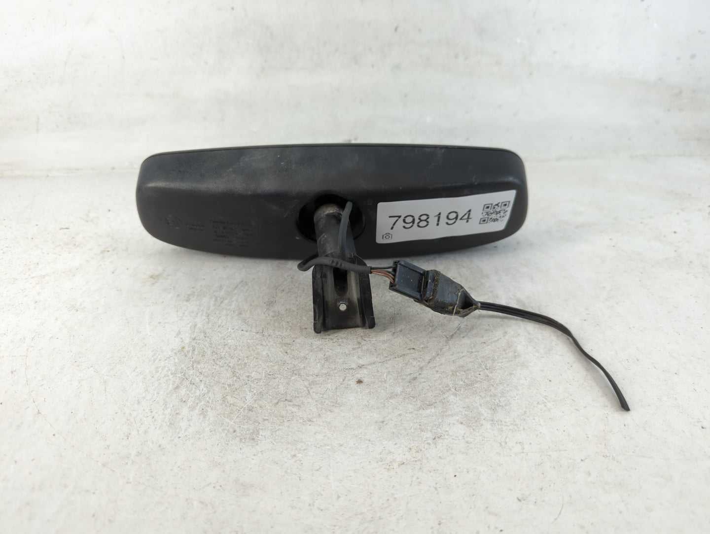 2011-2020 Hyundai Elantra Interior Rear View Mirror Replacement OEM P/N:E11026006 Fits OEM Used Auto Parts - Oemusedautopart